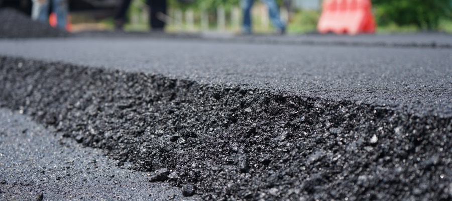 commercial asphalt thickness